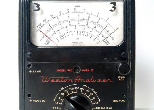 Weston Mark II analyzer model 980 in a black molder HYCAR panel with white and red writings and a carrying strap at the top. Measurements range from R x 10000 ohms, 1.6 to 4000 DC Volts, 1.6 to 1600 AC Volts, and 1.6 to 800 DC milliampere.